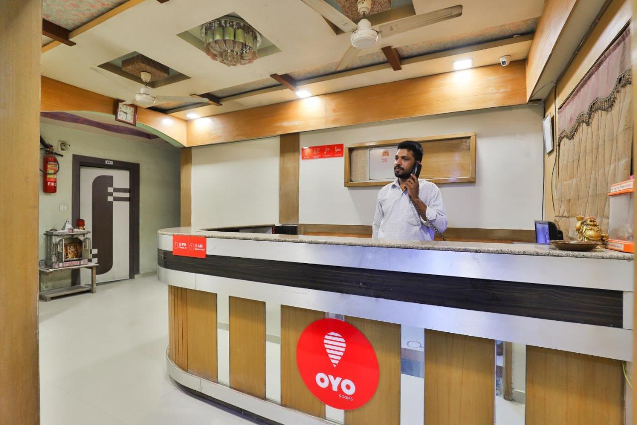 Oyo 15833 Hotel Neelkanth Palace Hotel Ahmedabad